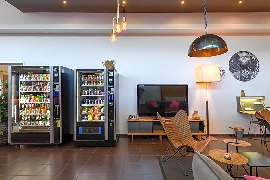 SleepinRoomz Boutique Hotel