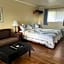Ocean Cove Lodge