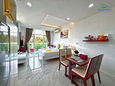 Studio with Garden View