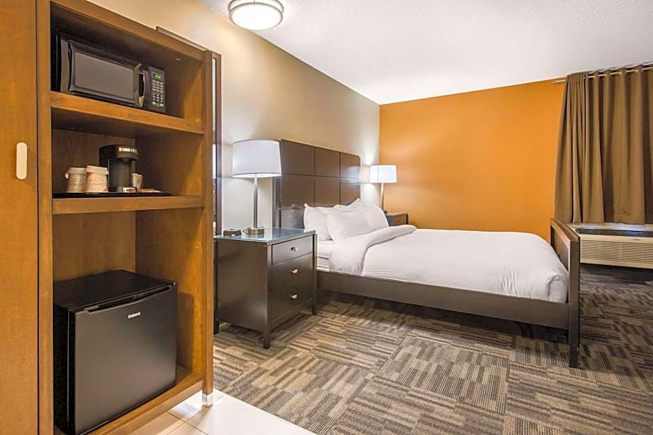 Quality Inn & Conference Centre