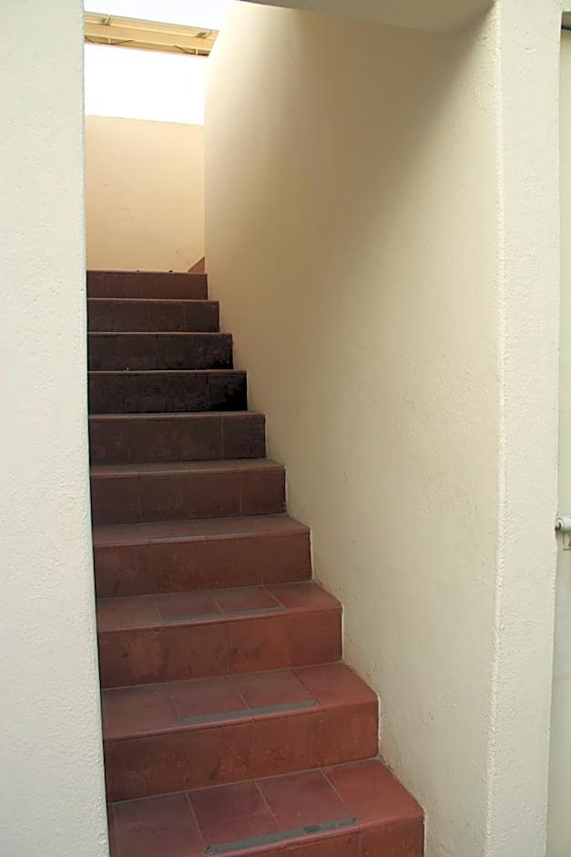 Paulina Youth Hostel