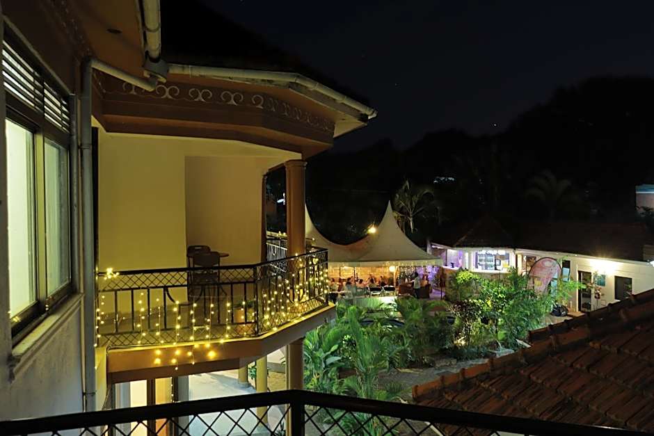 Mowicribs Hotel and Spa