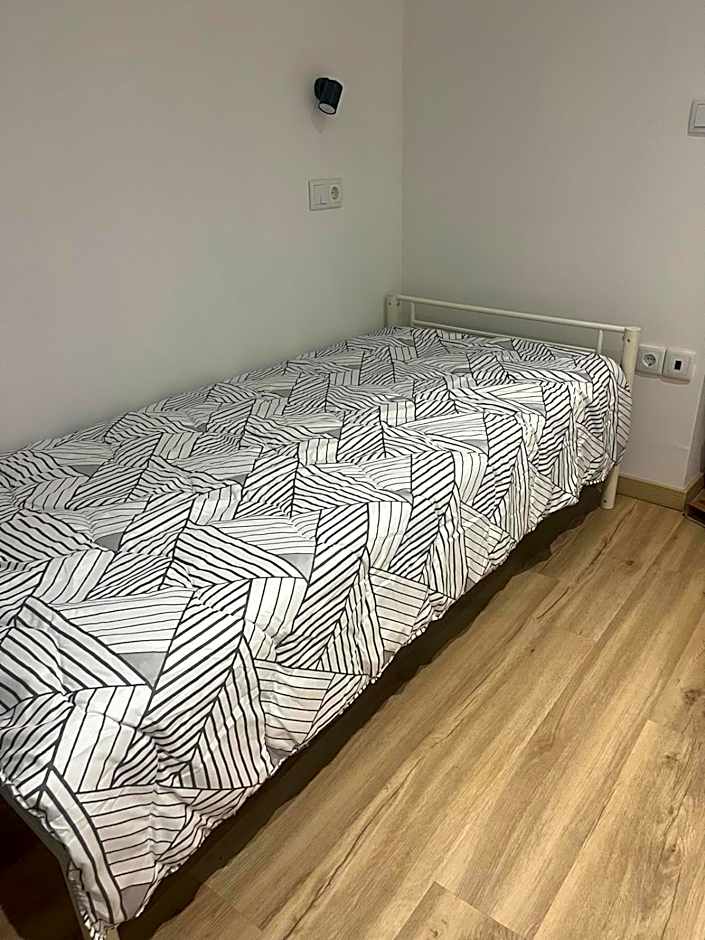 Photo 1 of 4 of Double Room
