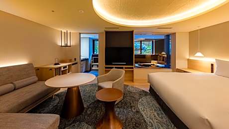 Stylish King Room with Hot Spring Bath