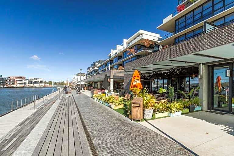 Oxley Court Serviced Apartments