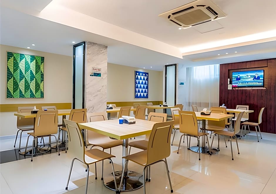 City Comfort Inn Yangjiang Baili Plaza Mojiang Road