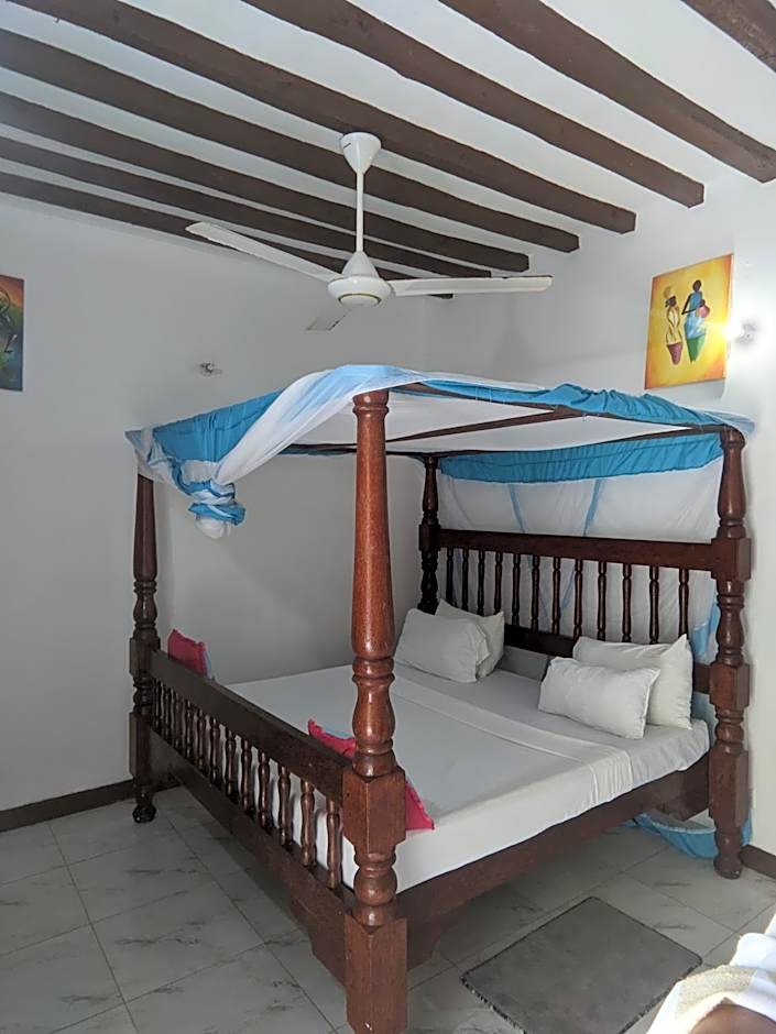 Kivulini Lodge and Restaurant