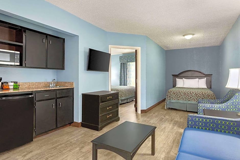 Days Inn by Wyndham Weldon Roanoke Rapids