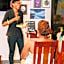 Hotel McCoy - Art, Coffee, Beer, Wine