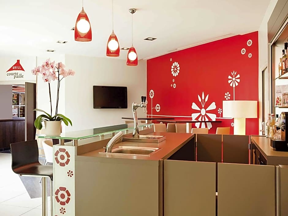 ibis Senlis