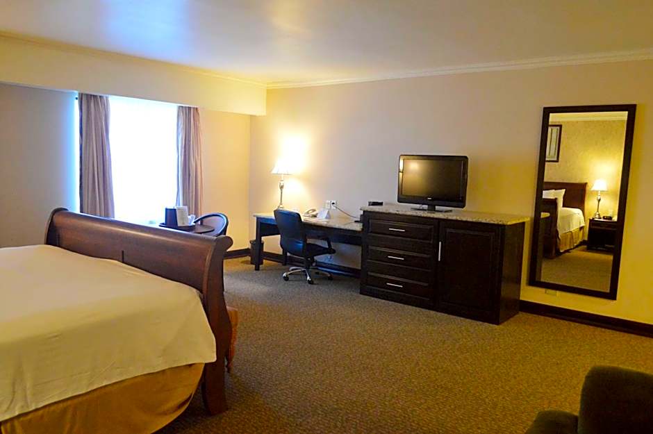 Best Western Plus Nuevo Laredo Inn & Suites