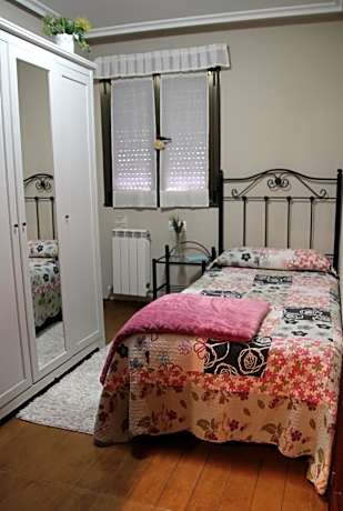 Single Room with Private Bathroom