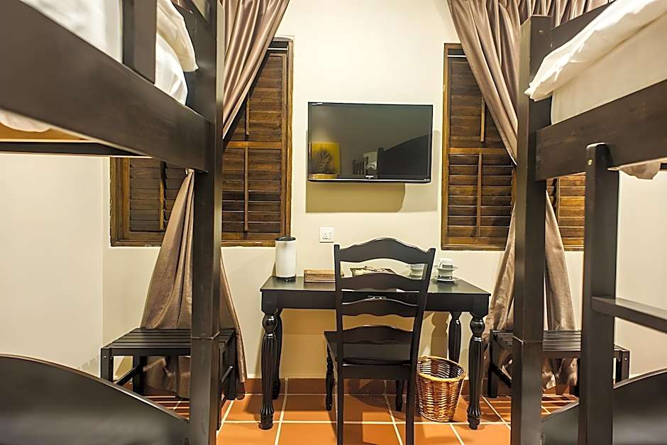 Armenian Suite Hotel