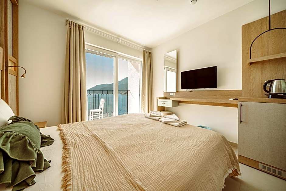 Arpia Hotel