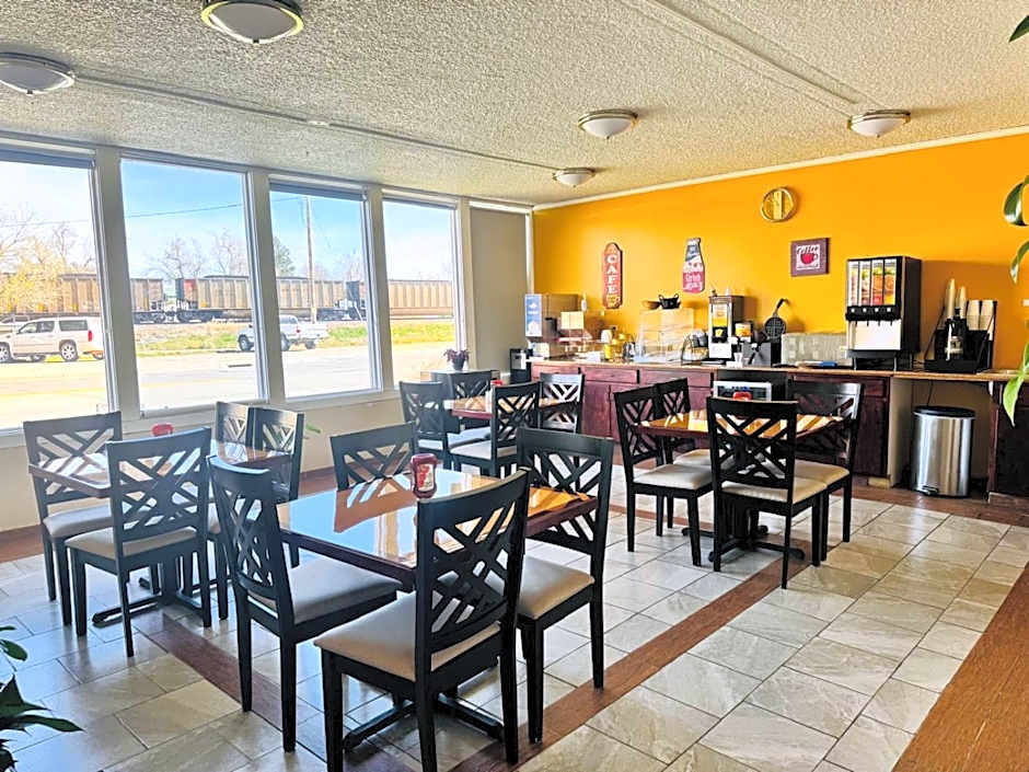 Alamo Inn & Suites