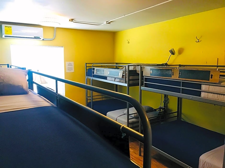 Melrose Hostel