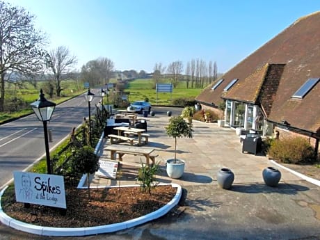Winchelsea Lodge