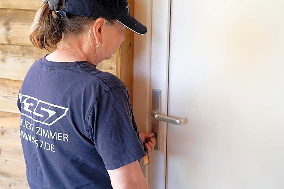 K 357 - Staffboarding - Personal- und Monteurzimmervermietung und Vermittlung in Hamburg und Umgebung