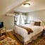 The Inn at Ragged Edge