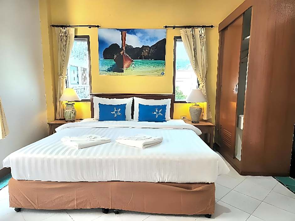 Sea Front Home Boutique - Patong Beach