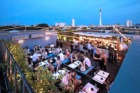 Hotel AMANO Rooms & Apartments