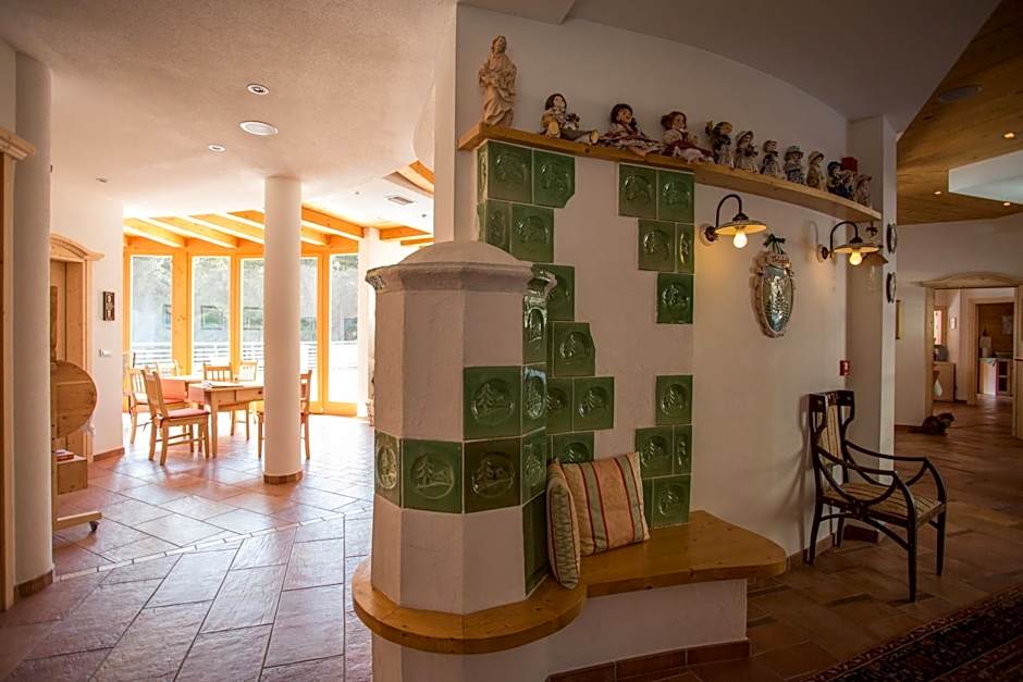 Castelir Suite Hotel