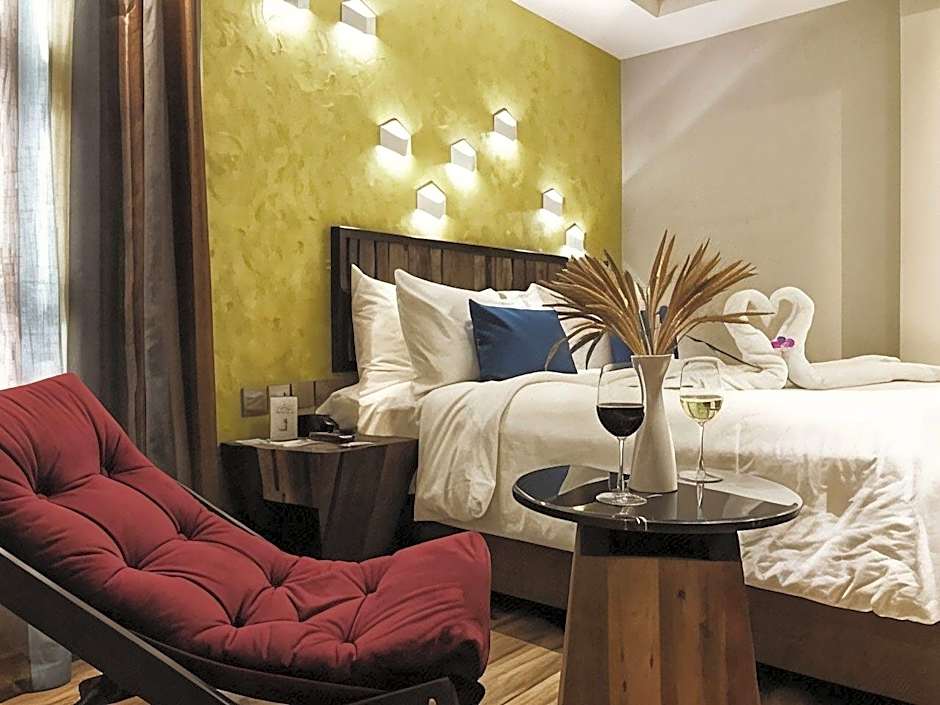 Aspira D Andora Sukhumvit 16