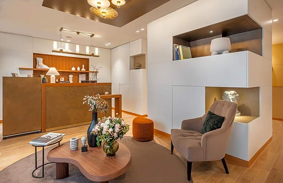 Hotel Monna Lisa Champs Elysees