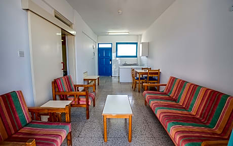 Apartment two bedrooms.