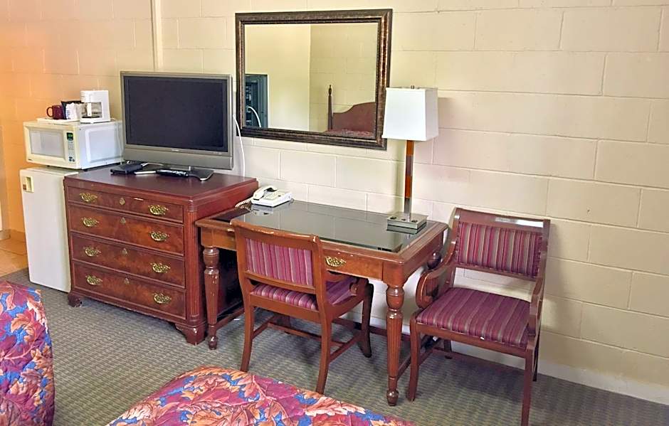 Gold Pan Motel