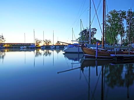 Monkebude Coastal Garden Stay