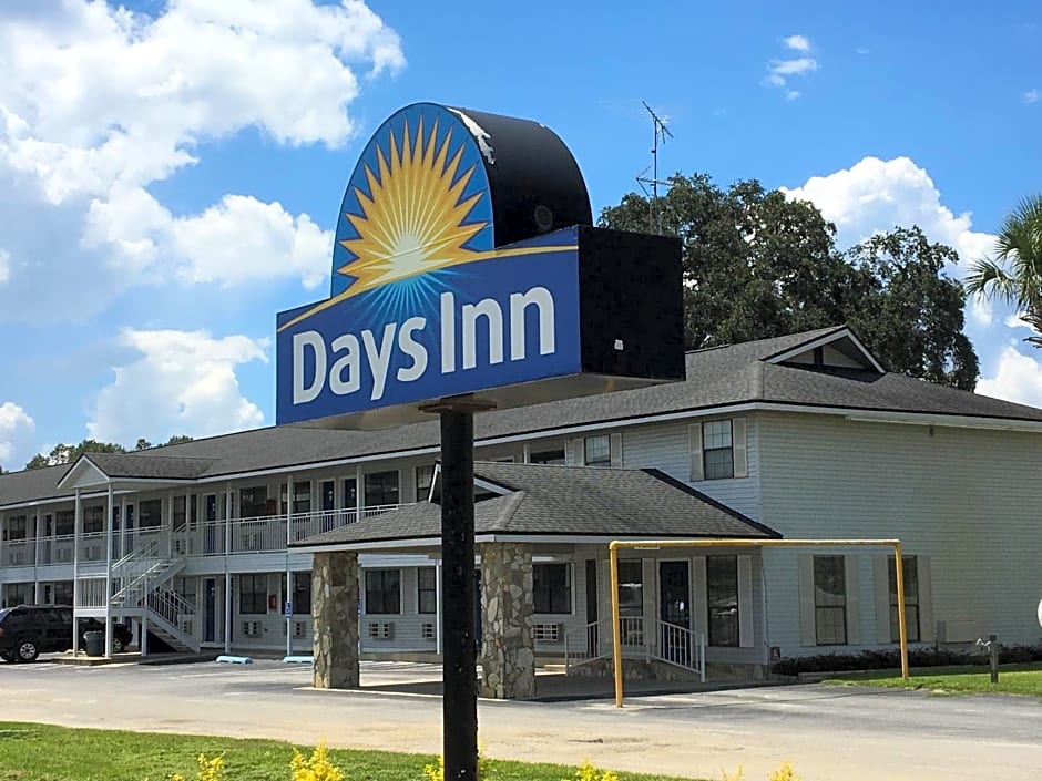 Days Inn by Wyndham Madison