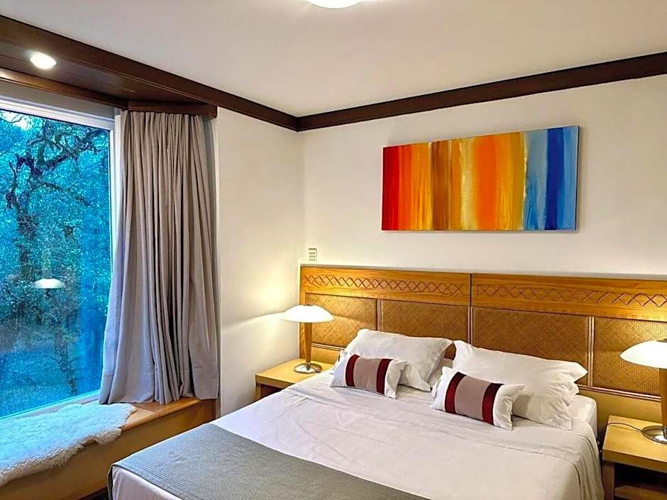 Fantástico Studio Royal Laje de Pedra MV (3022)