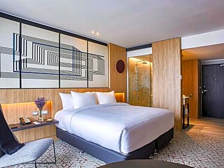 Superior King Room