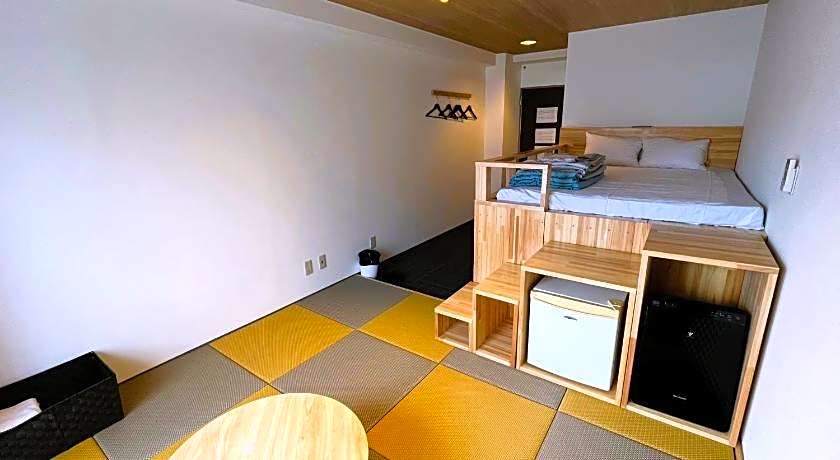Ishiuchi BASE