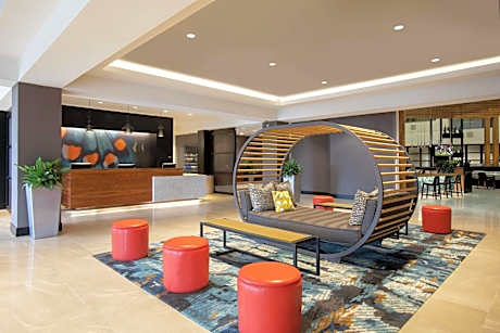 Embassy Suites by Hilton Orlando- Airport