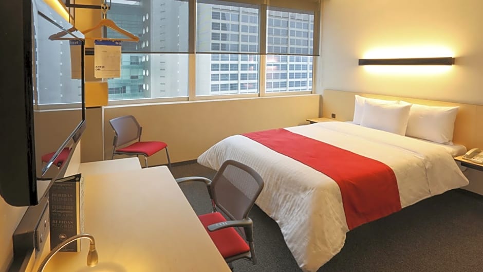 City Express Plus by Marriott Ciudad de México Santa Fe