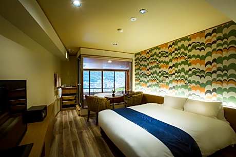 Double or Twin Room with Bathroom