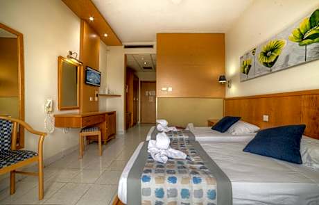 Superior Quadruple Room