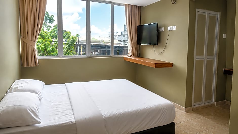 Hotel New Tauns Klang