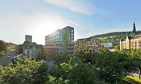 Tailormade Hotel LEO St Gallen