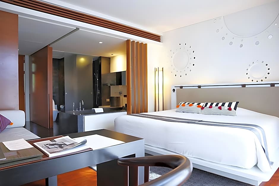 Veranda High Residence