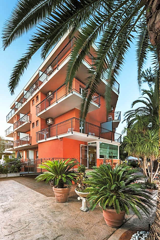 Hotel Fenix