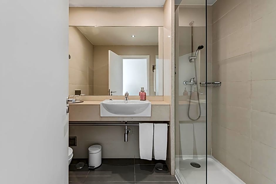 Lisboa Central Park Hotel Suites & Studios