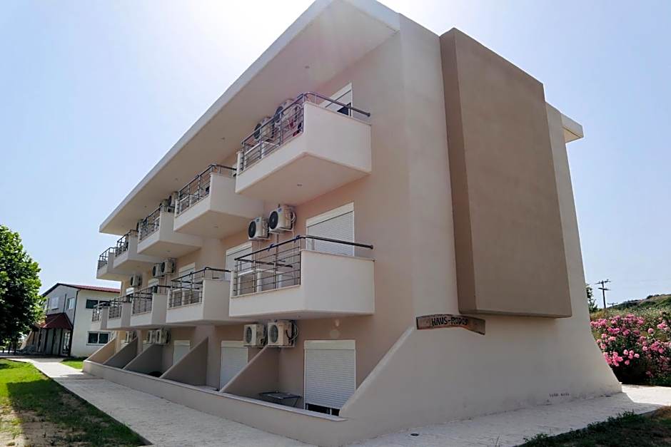 Hotel Sarti Beach