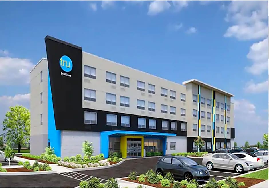 TRU By Hilton Clarksville