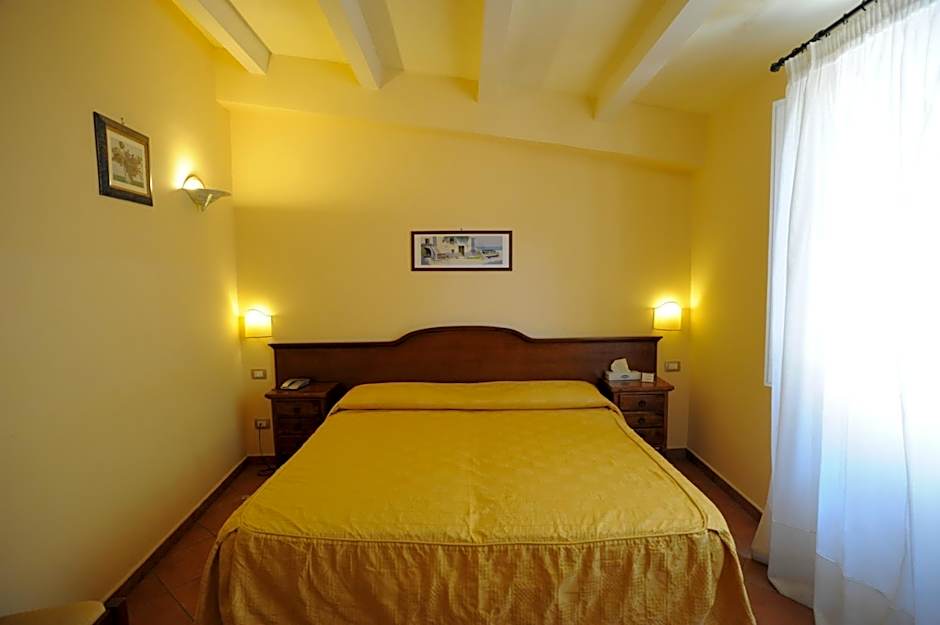 Hotel Mediterraneo