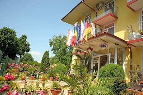 Hotel Valul Magic