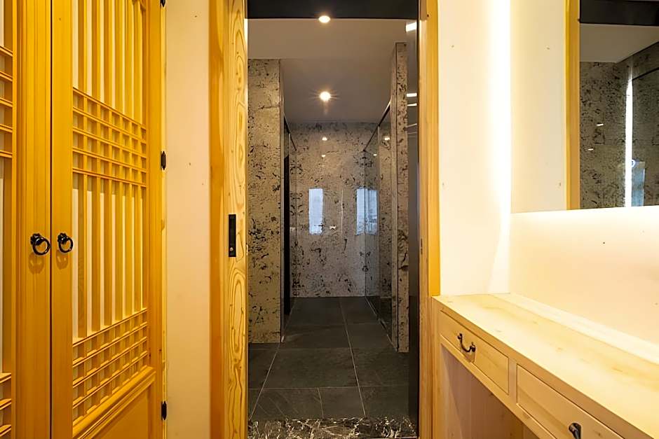 Jeonju tourist hotel kkotsim