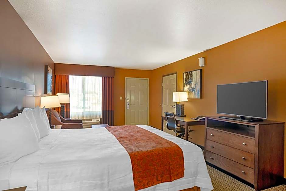 Best Western Exeter Inn And Suites